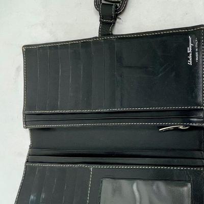 Vintage Ferragamo Women's Wallet