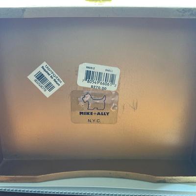 816 Mike & Ally Decorative Bathroom Set with Towel