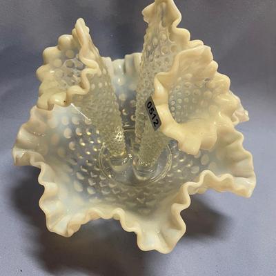 Fenton hobnail ruffled 3 horn emergency