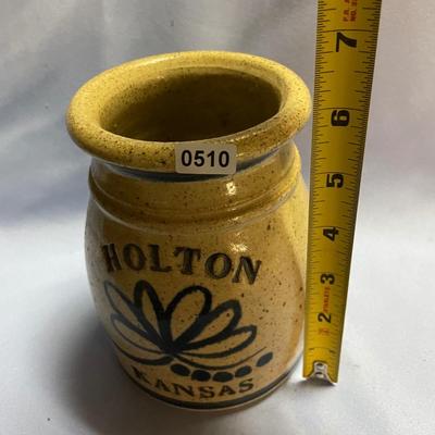 Holton crock vase