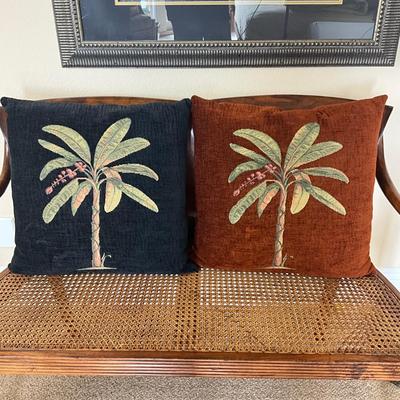 829 Pair of Palm Tree Decorative Pillows