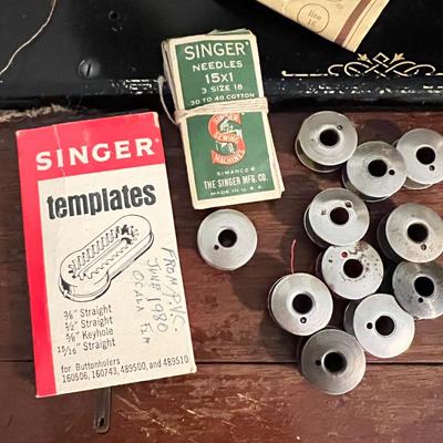 Antique Singer Sewing Machine w. Accessories, Boxes, Tools, Singer Ephemera, Manuals