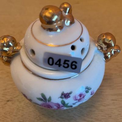 Oriental footed porcelain incense burner