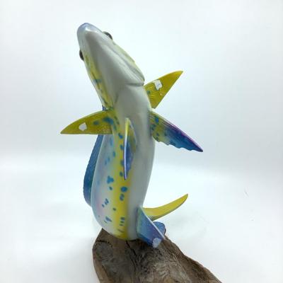 905 pair of Two Fish Carvings on Driftwood
