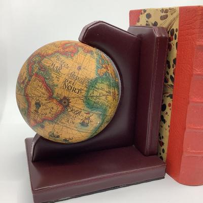 908 Pair of Faux Leather Globe Bookends with Book Box