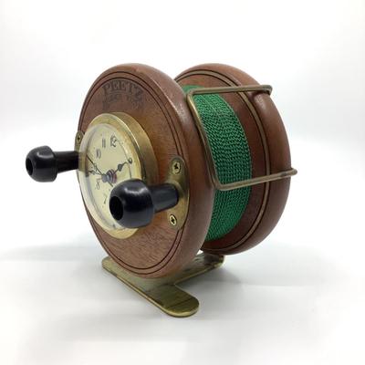 921 Peetz Fishing Reel Clock