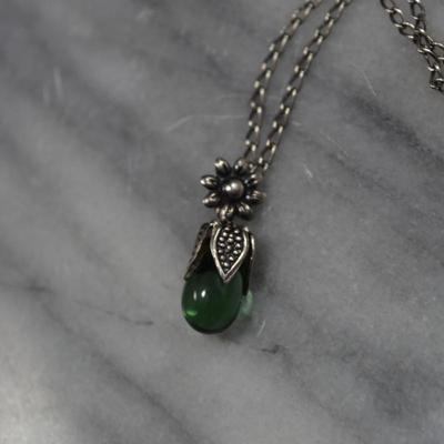 925 Sterling Green Glass Pendant w/ 925 Chain 18”, 2.4g