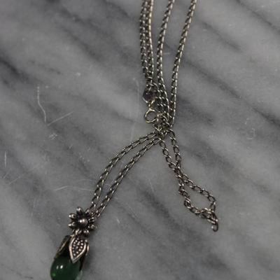 925 Sterling Green Glass Pendant w/ 925 Chain 18”, 2.4g