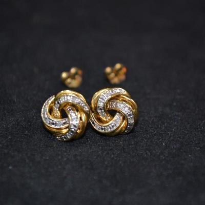 Gold-Tone 925 Sterling Stud Earrings w/ Diamond Chips 2.2g
