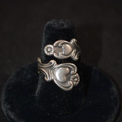 AVON Sterling Ring Size 7, 5.2g