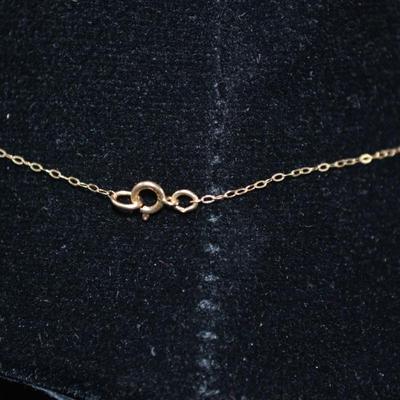 14k Gold Topaz Pendant w/ 14k Chain 16”, 1.9g