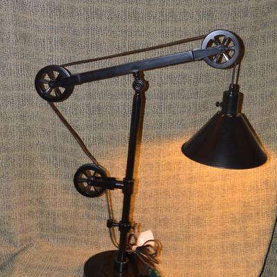 Modern Industrial Style Lamp