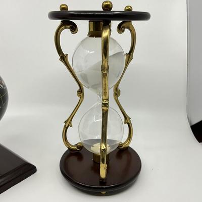 866 Globe on Mahogany Stand With English Renaissance Mahogany Hour Glass
