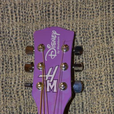 Disney Washburn Hannah Montana Acoustic Guitar