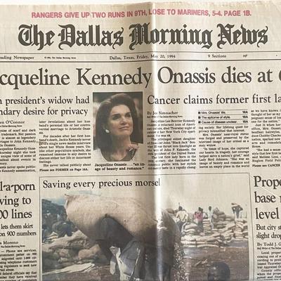 The Dallas Morning News Death of Jacqueline Onassis Kennedy Original Vintage Newspaper