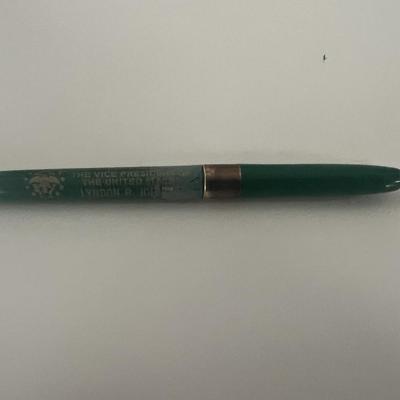 Kennedy White House Vice Presidential Pen