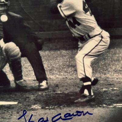 Hank Aaron signed photo