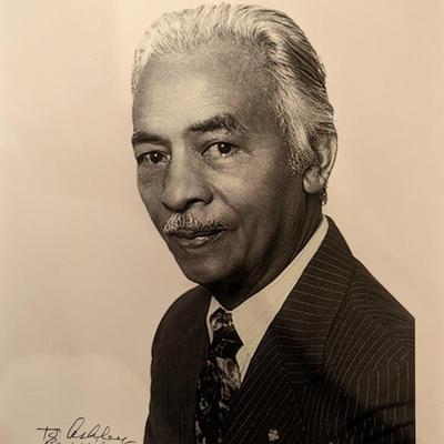 Herbert Carter Signed Photo