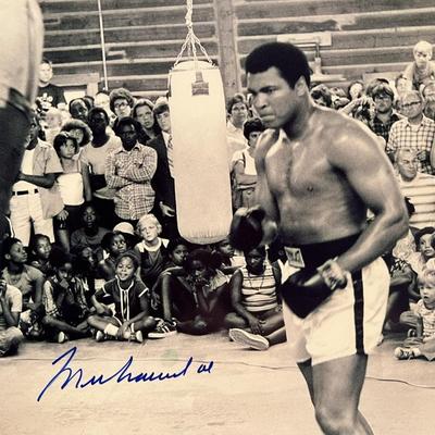 Muhammad Ali signed photo