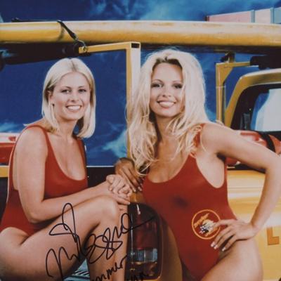 Baywatch Nicole Eggert signed photo