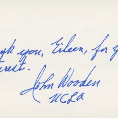 John Wooden signed note