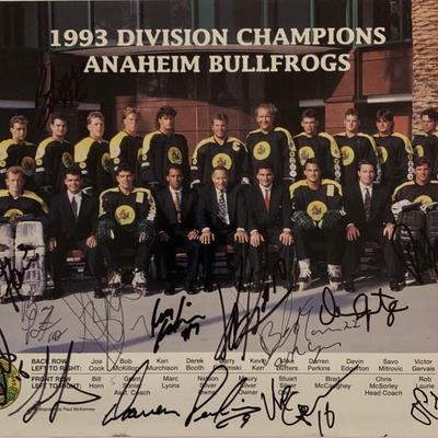 Anaheim Bullfrogs team signed photo