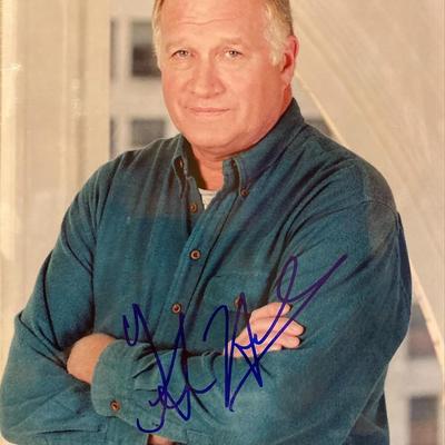 Crossing Jordan Ken Howard signed photo