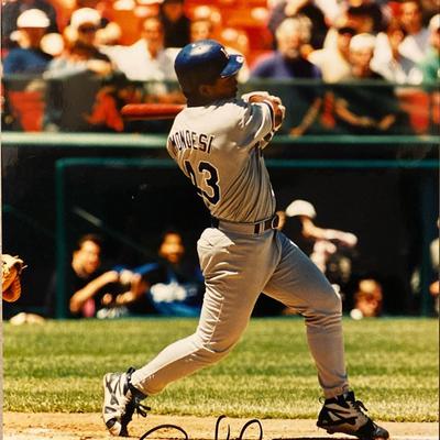 Raul Mondesi signed "LA Dodger" photo