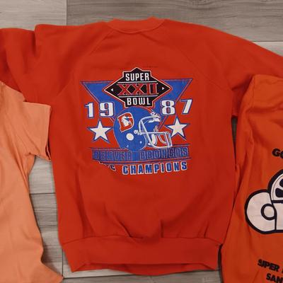 MEDIUM SIZE VINTAGE DENVER BRONCOS SHIRTS