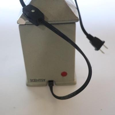 Scentsy Lot with warmer and bars