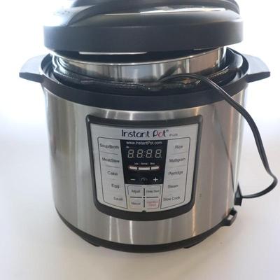 Instant Pot w/ Lid