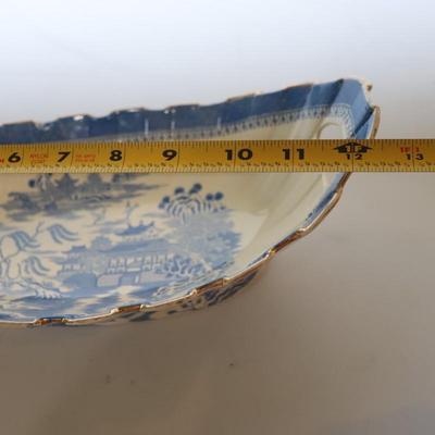 Medium sized Asian platter etched in Gold