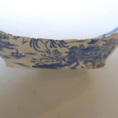 Medium sized Asian platter etched in Gold