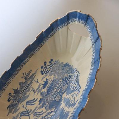 Medium sized Asian platter etched in Gold