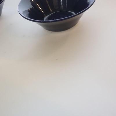 Lot of blue bowls (4 in total)