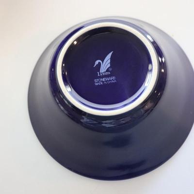 Lot of blue bowls (4 in total)