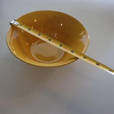 Lot of yellow bowls (3 in total)