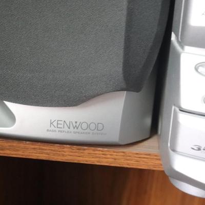 Kenwood 3 disc radio and speakers