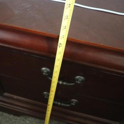 Mahogany night stand two drawers