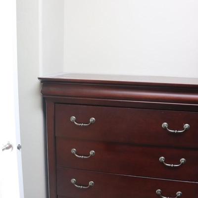 Mahogany Upright dresser