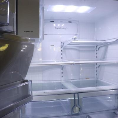 Samsung RF263BEAESR 25.6 cu. ft. French Door Refrigerator