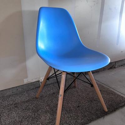 Eames Azure Pre Assembled Mid Century Modern Style Dining Chair, DSW 4 Shell Plastic Side Chairs (4 total)