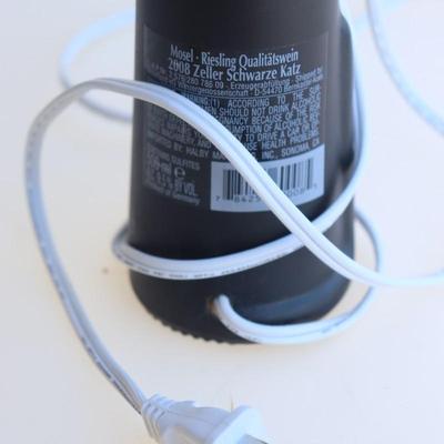 Cat lamp with black and white shade