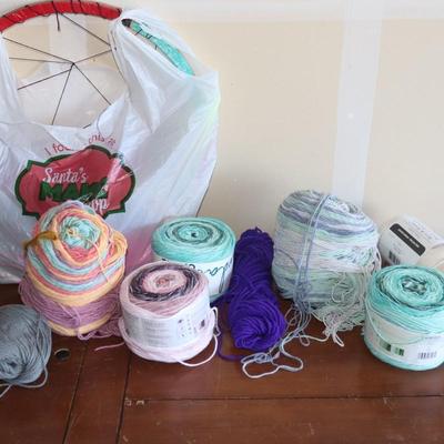 Lot of Yarn