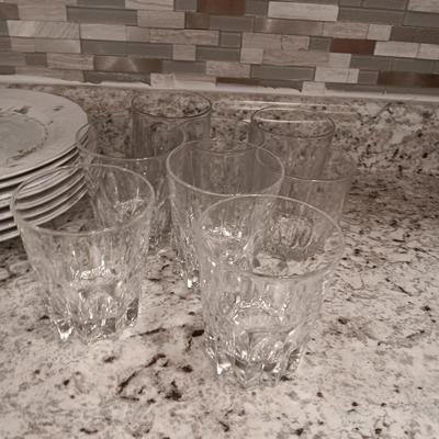 PARTIAL SET OF MIKASA DINNERWARE AND 8 GLASSES