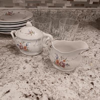 PARTIAL SET OF MIKASA DINNERWARE AND 8 GLASSES