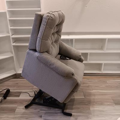 BEST HOME FURNISHINGS POWER LIFT CHAIR