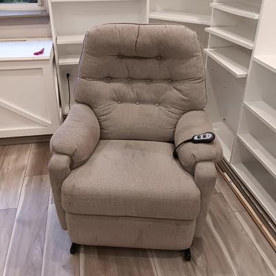BEST HOME FURNISHINGS POWER LIFT CHAIR