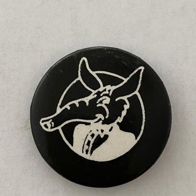 Vintage pin