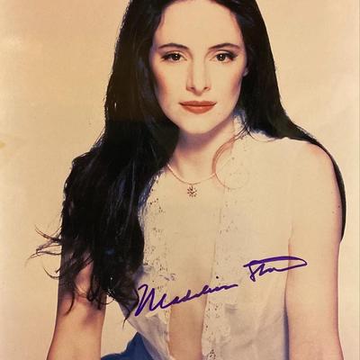 Madeleine Stowe signed photo